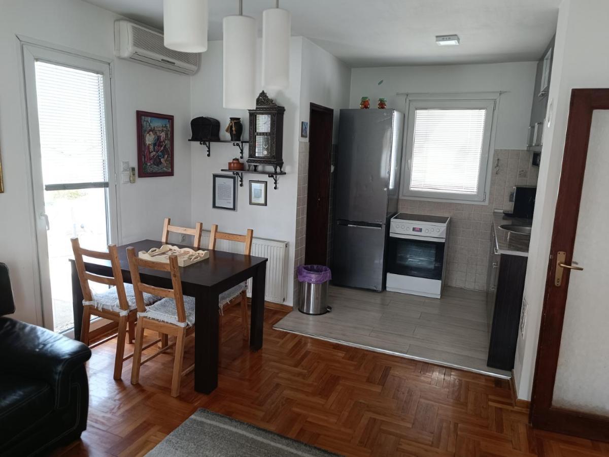 Serbian Home With Garden Krnjaca エクステリア 写真