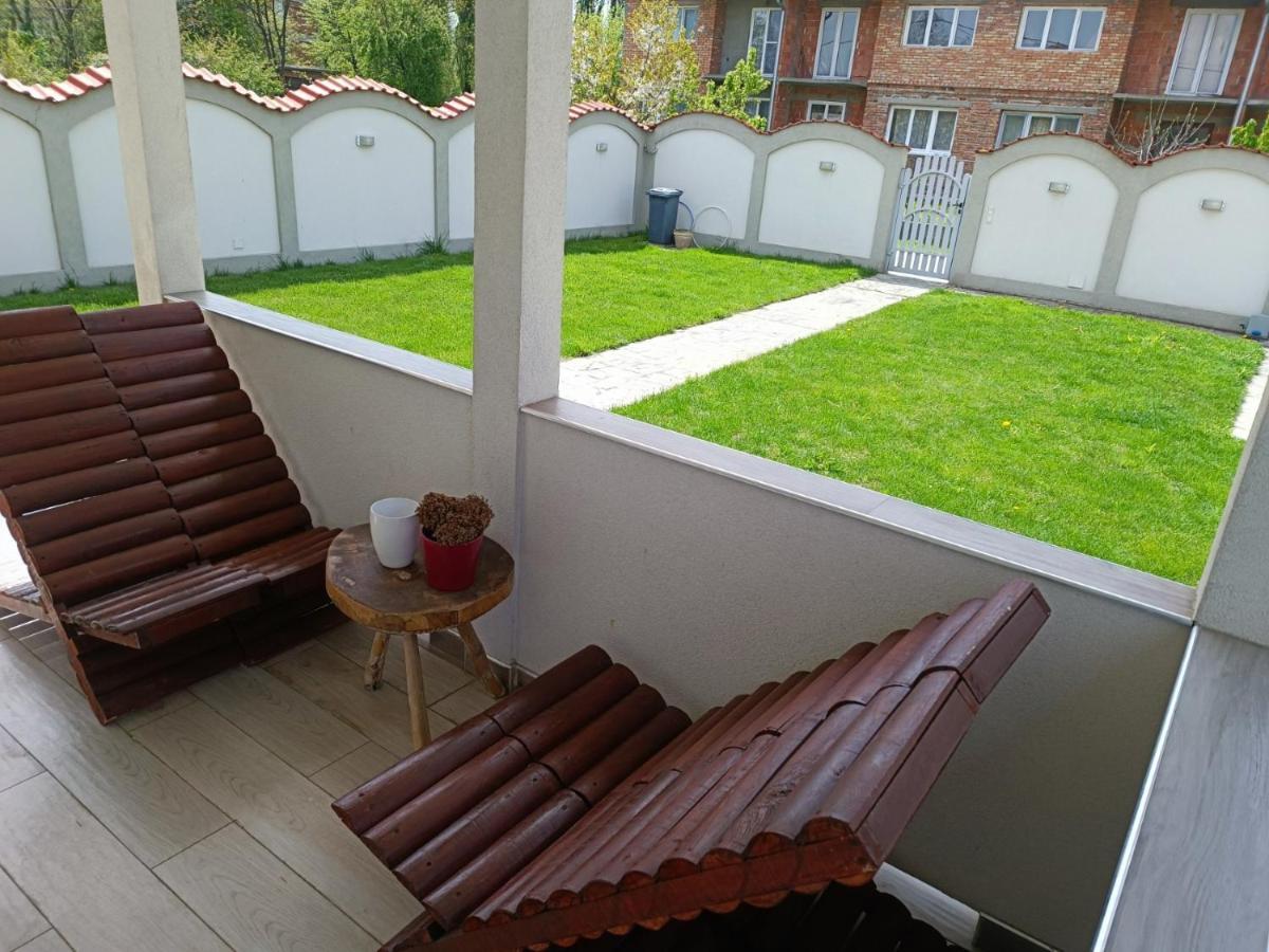 Serbian Home With Garden Krnjaca エクステリア 写真